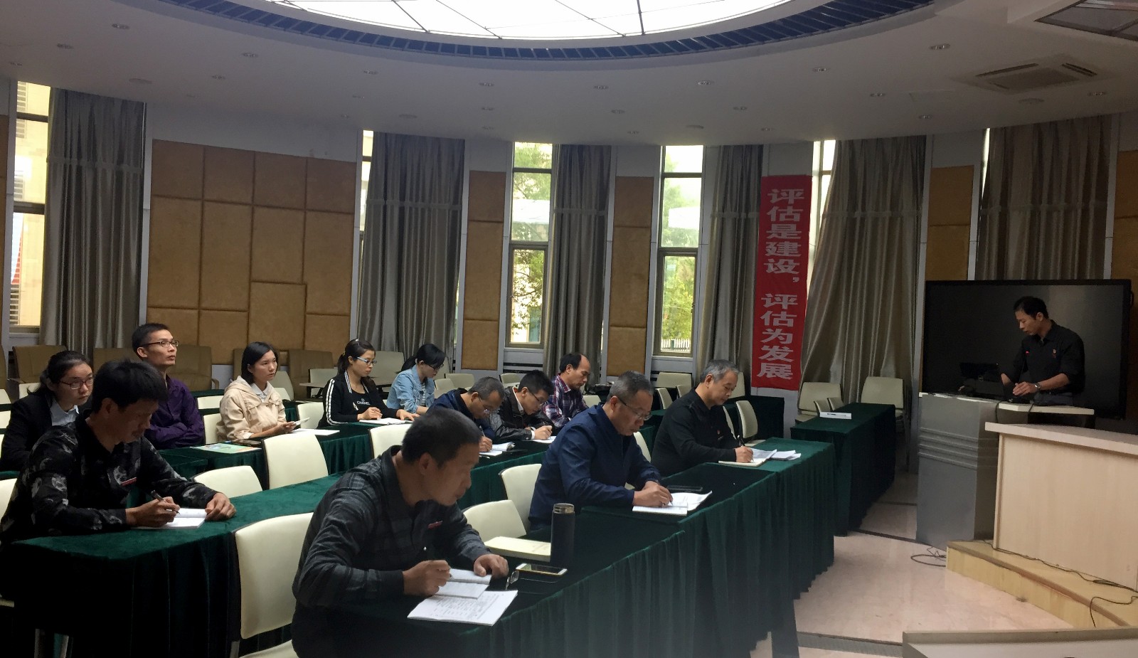 IMG_0448.JPG IMG_0448.JPG