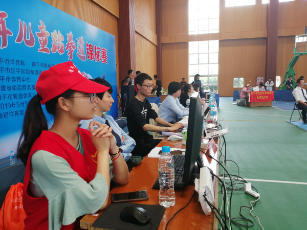 Q积分评分9_meitu_2.jpg Q积分评分9_meitu_2.jpg