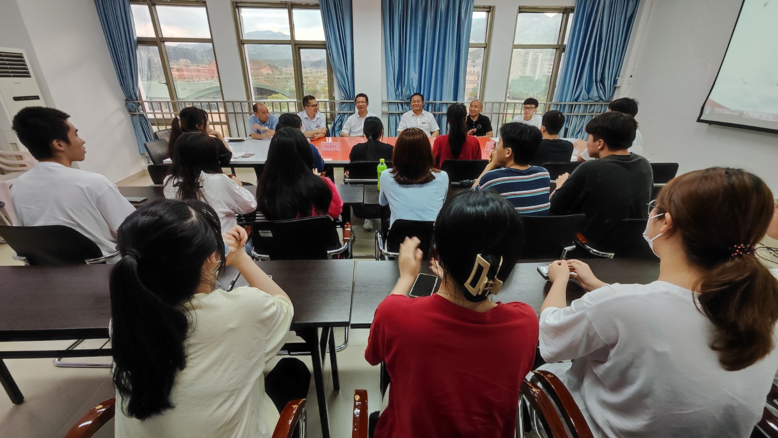 微信图片_20220513095443.jpg 微信图片_20220513095443.jpg