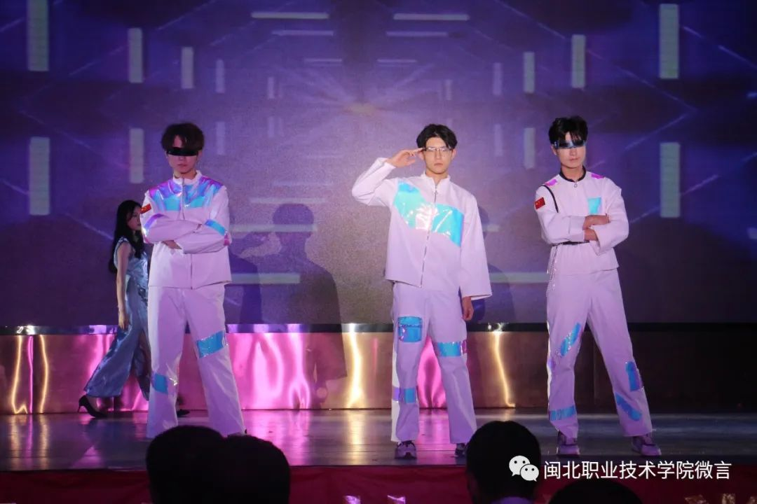 图片17.png 图片17.png