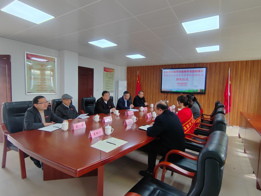 微信图片_20230215084802.png 微信图片_20230215084802.png