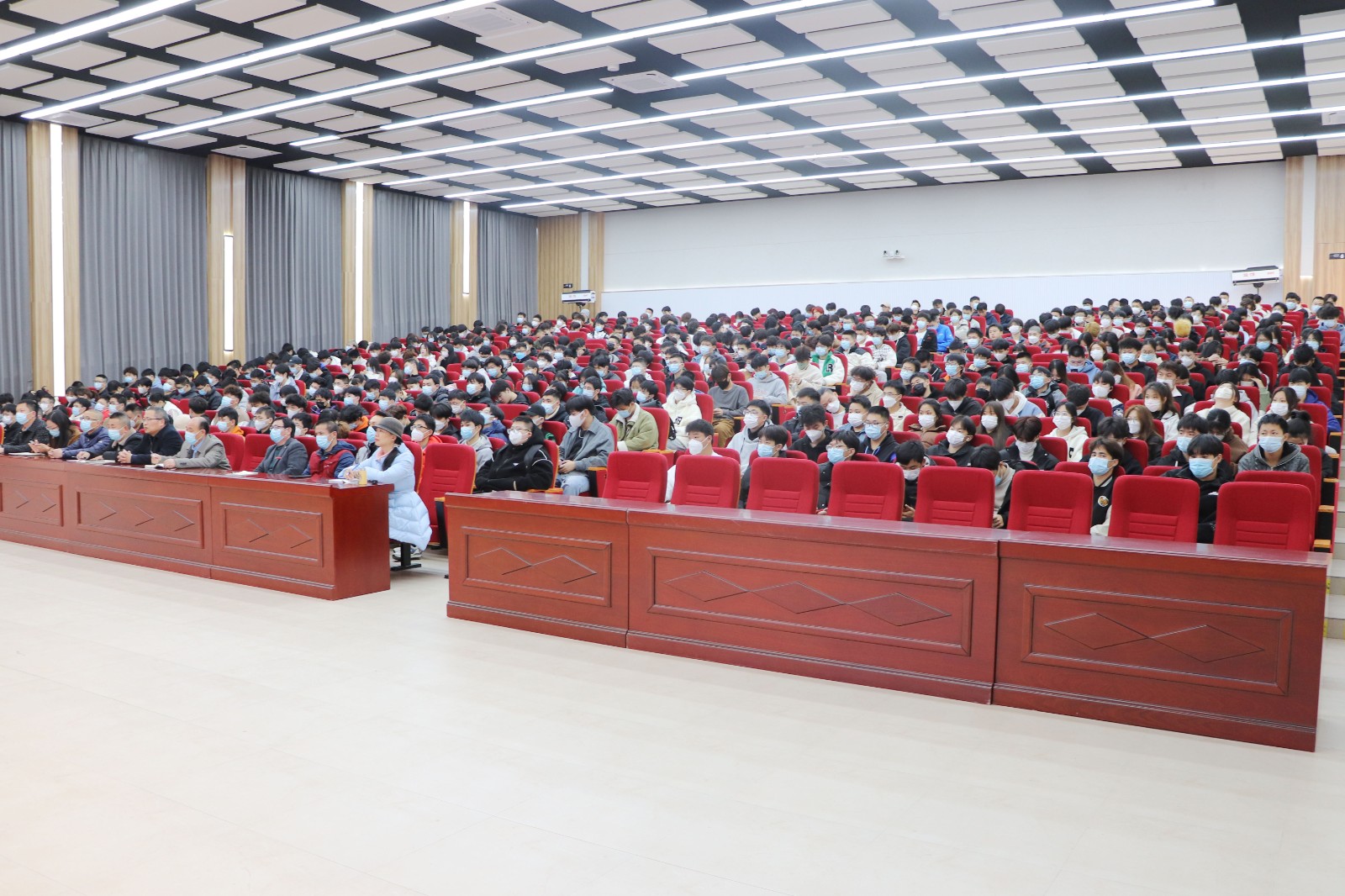 2.15_0004_曲线 5.jpg