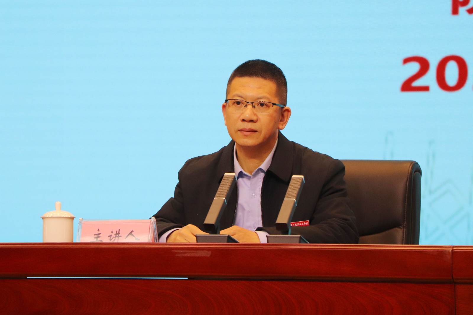 2.15_0007_曲线 8.jpg 2.15_0007_曲线 8.jpg