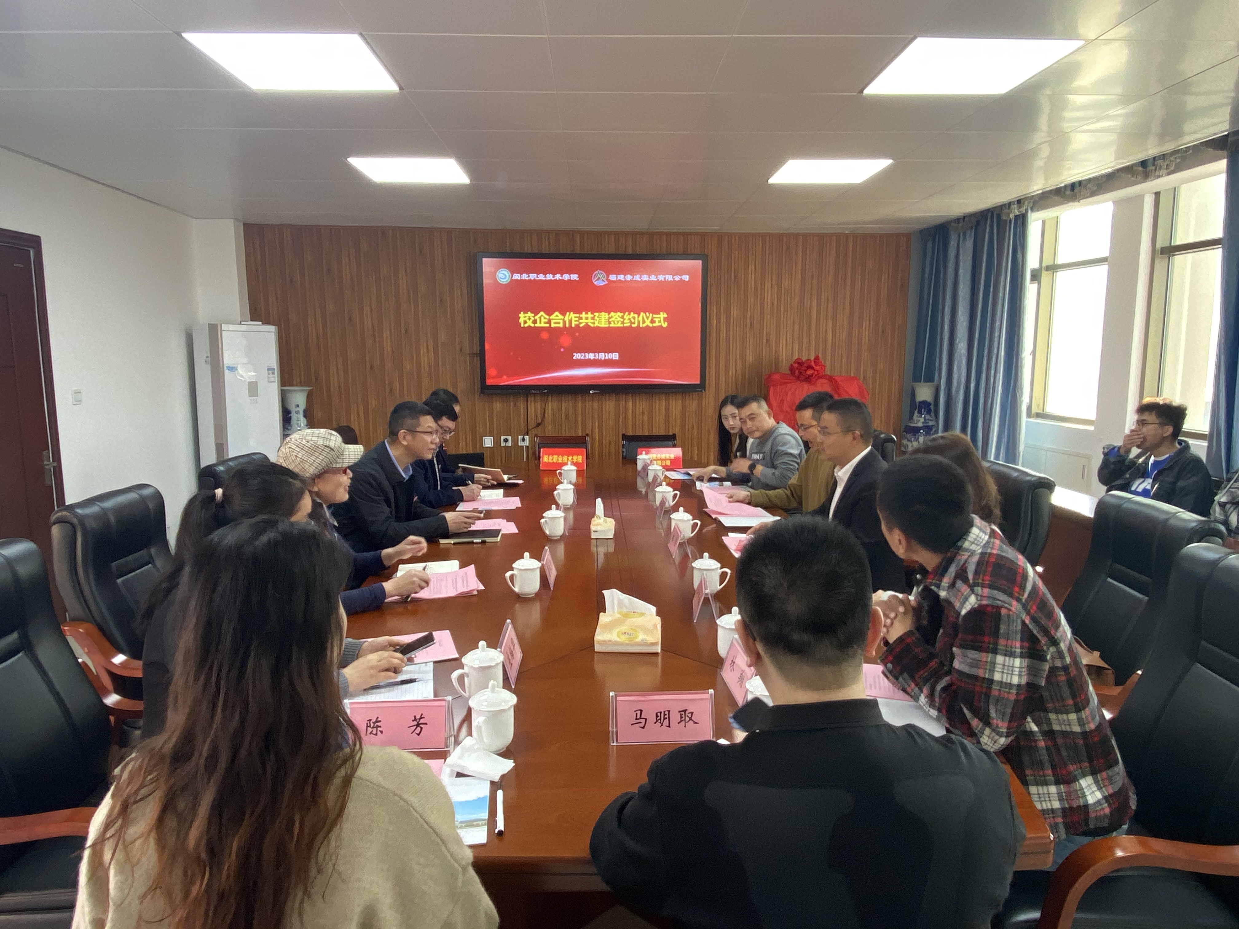 cc08d10ead6a882f13010188d446df5.jpg cc08d10ead6a882f13010188d446df5.jpg