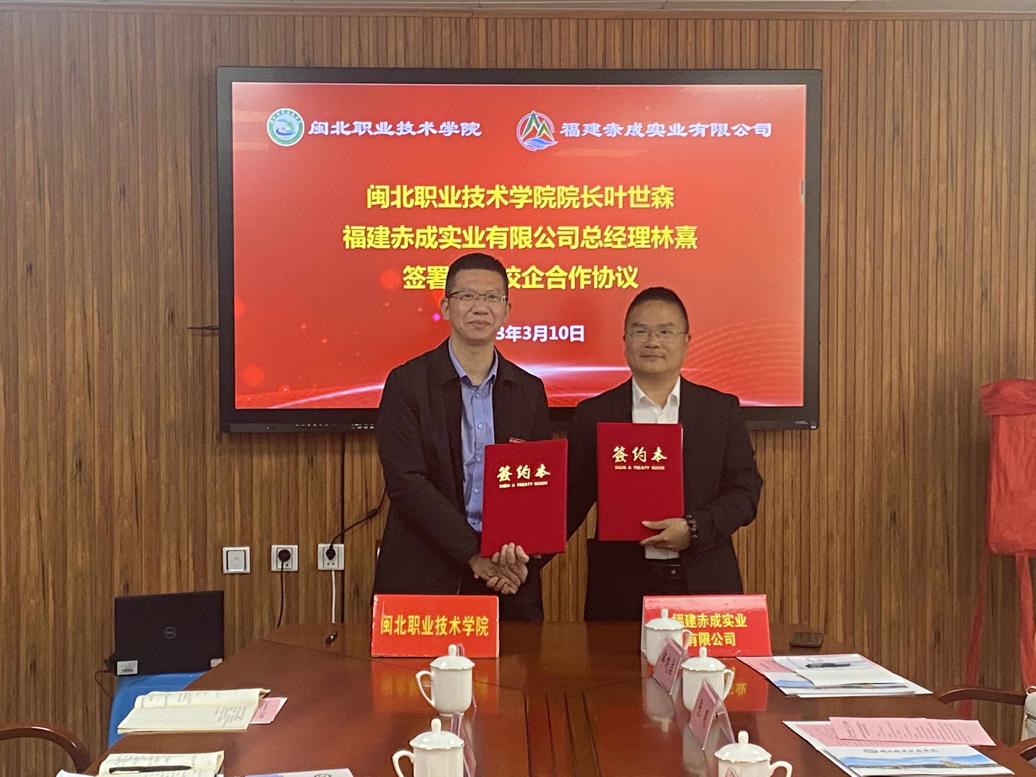 e7cefc230ea4357e11ae513a83d5af7.jpg e7cefc230ea4357e11ae513a83d5af7.jpg