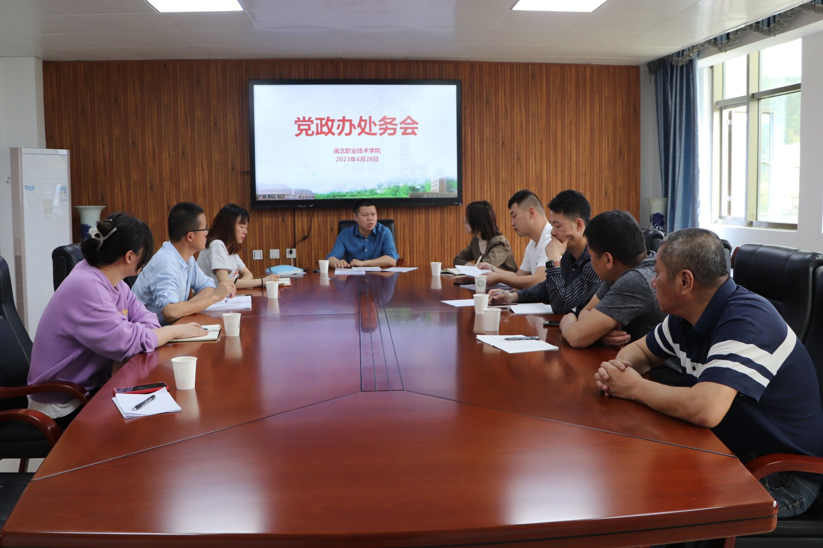 4.28_0001_曲线 2.jpg