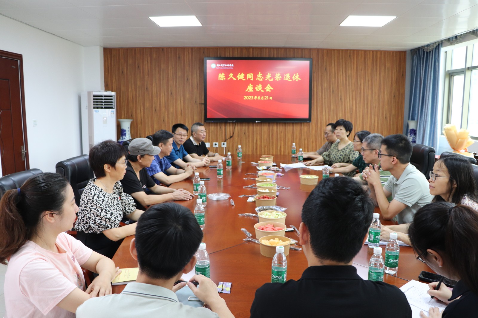 1a5fd72a345bd326b396c0504377138.jpg 1a5fd72a345bd326b396c0504377138.jpg