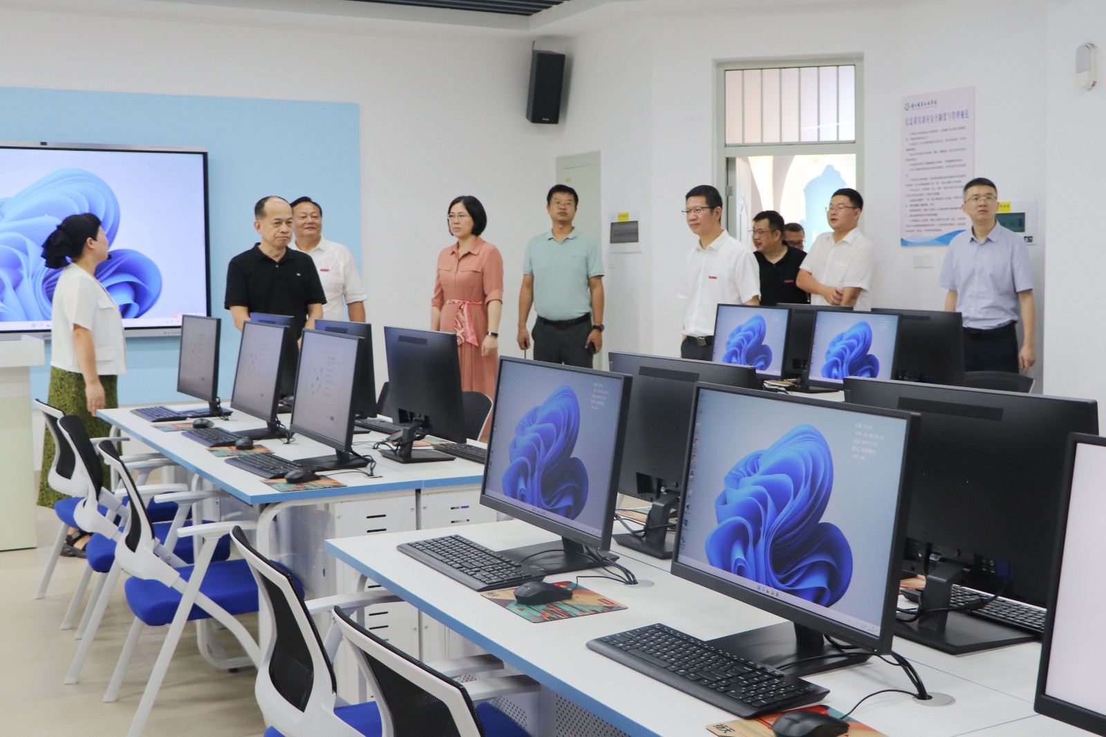 电商产业园 (4).jpg 电商产业园 (4).jpg