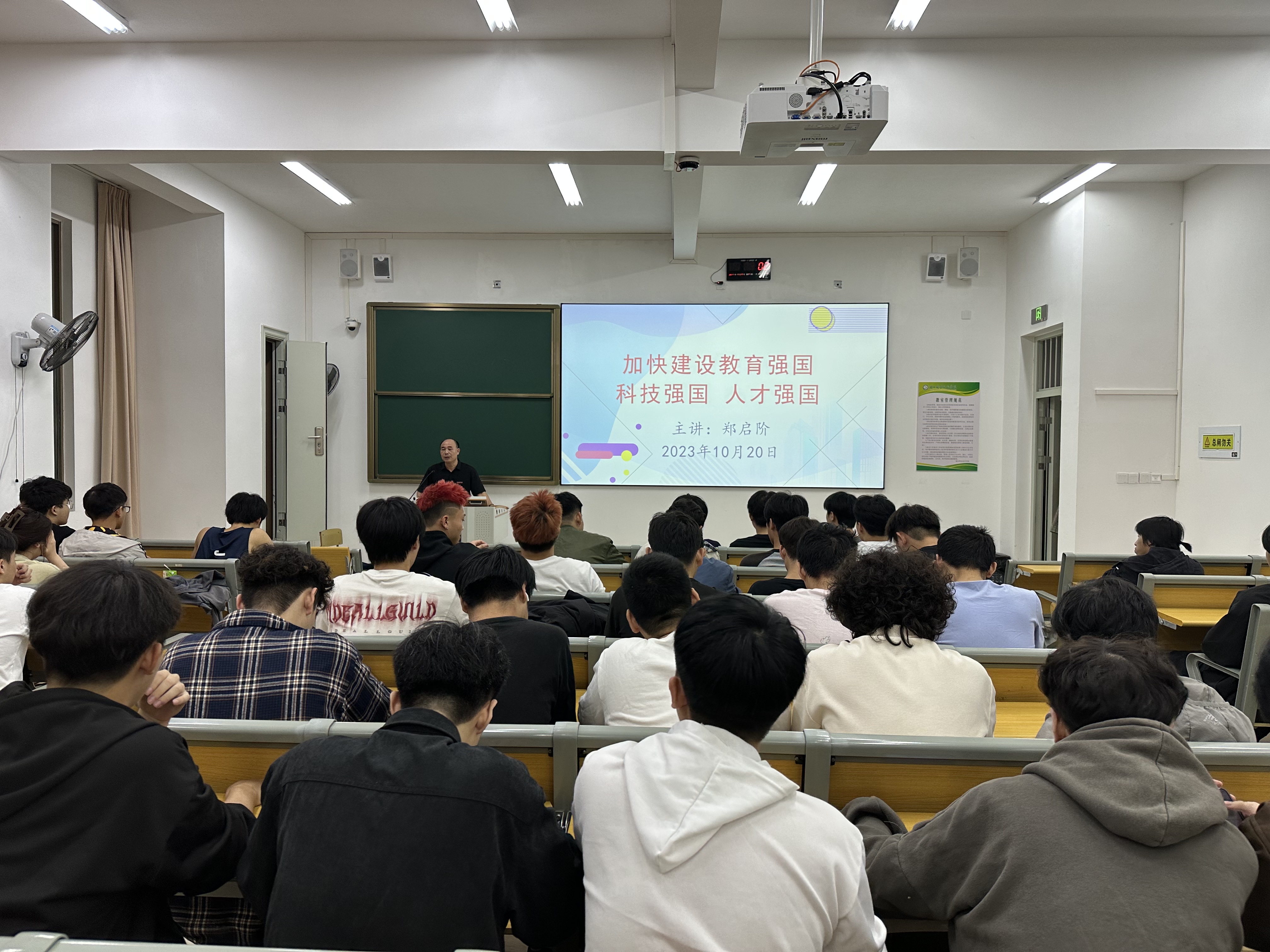 7d5c31f81cb52b9b3a9f3091b01205f.jpg 7d5c31f81cb52b9b3a9f3091b01205f.jpg