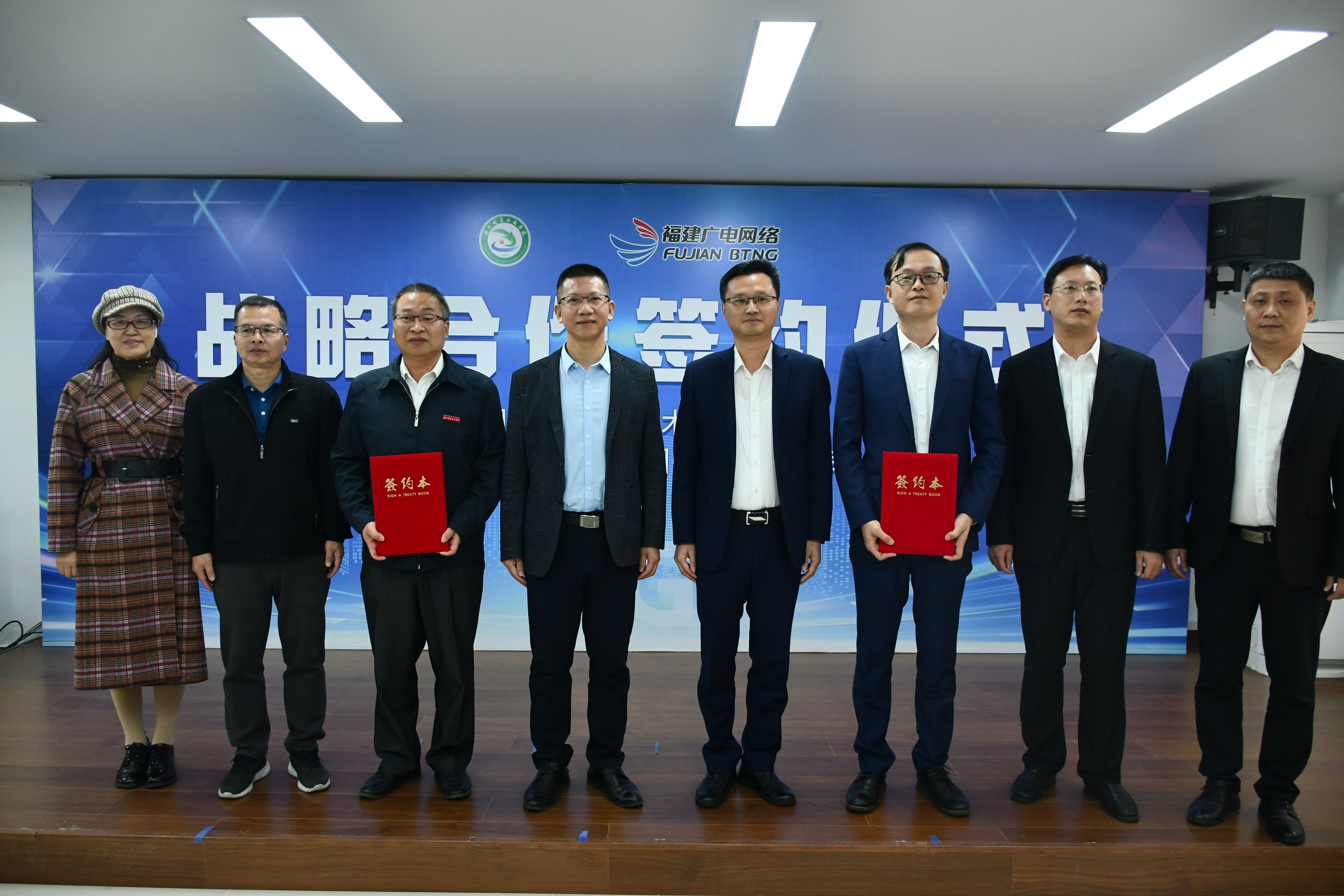 2746c60ee93d15d6aa6ee2543a206b3.jpg 2746c60ee93d15d6aa6ee2543a206b3.jpg