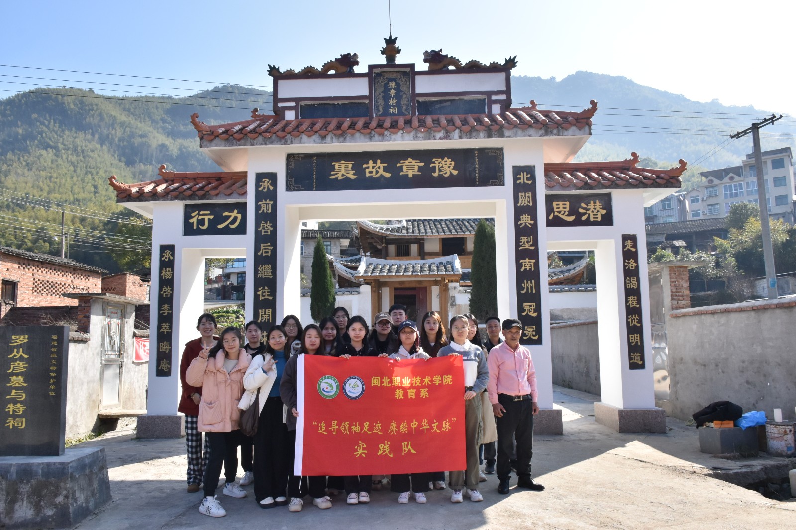 DSC_0354.JPG DSC_0354.JPG