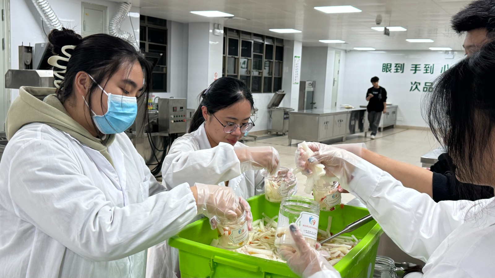 66dd7ceca2160242a11be84ee32dbaa.jpg 66dd7ceca2160242a11be84ee32dbaa.jpg