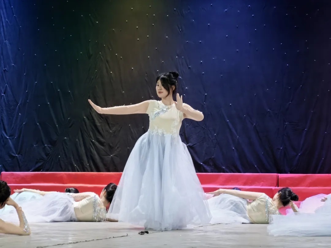 5.webp.jpg 5.webp.jpg