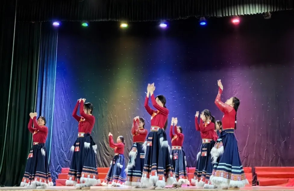 9.webp.jpg 9.webp.jpg