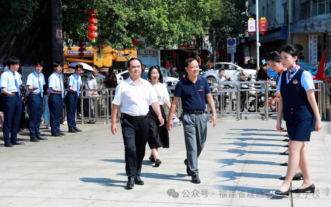 4.webp.jpg 4.webp.jpg