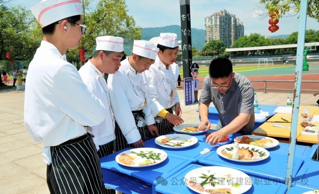 22.webp.jpg 22.webp.jpg