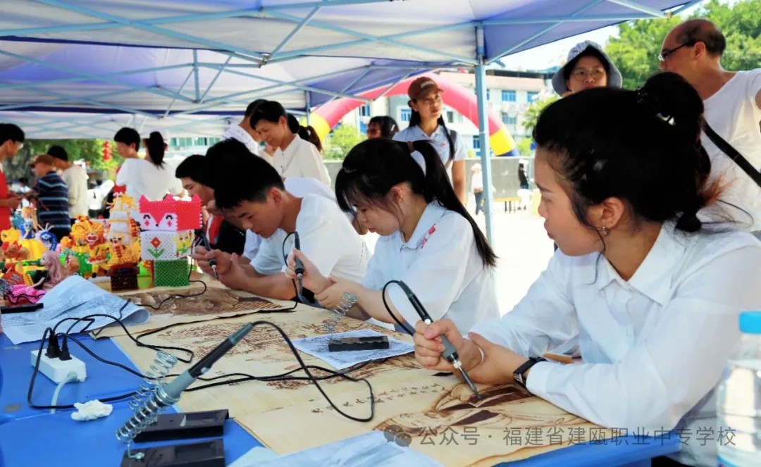 24.webp.jpg 24.webp.jpg