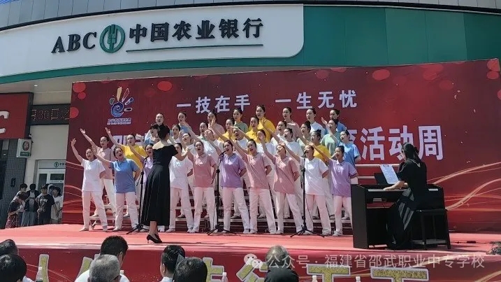 3.webp.jpg 3.webp.jpg