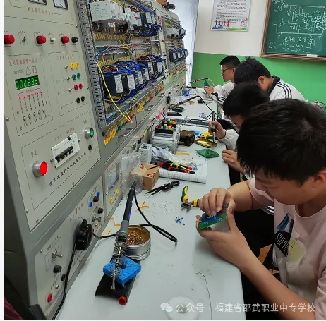 40.webp.jpg 40.webp.jpg