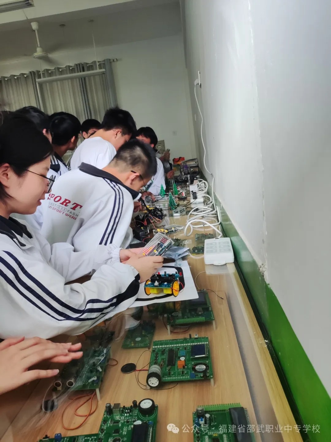 41.webp.jpg 41.webp.jpg