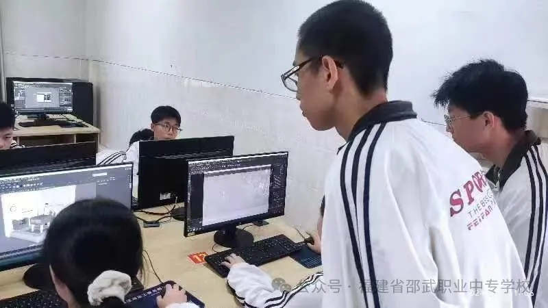 43.webp.jpg 43.webp.jpg