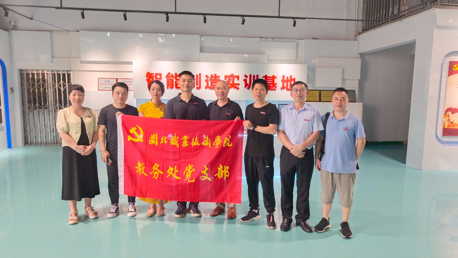 食品系2.jpg 食品系2.jpg