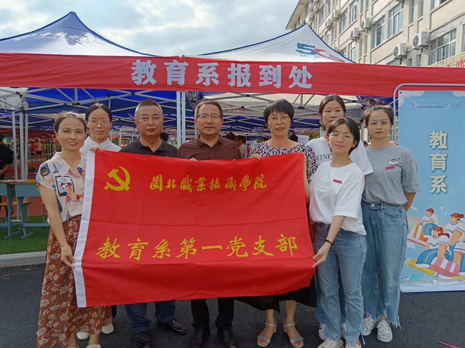 a22d0eb0c203bc472d9cea4e2e603eb.jpg a22d0eb0c203bc472d9cea4e2e603eb.jpg