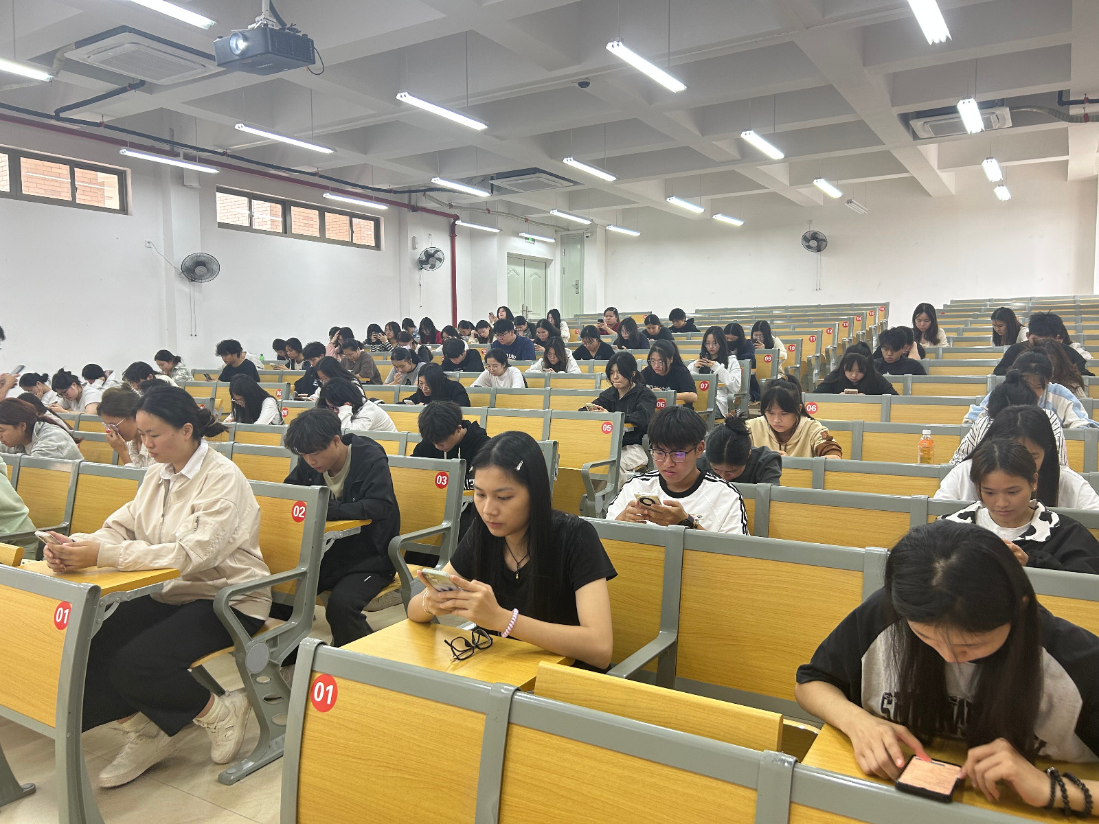 b1809c5da8e5cb7d7f2d35abd3ee9f3.jpg b1809c5da8e5cb7d7f2d35abd3ee9f3.jpg