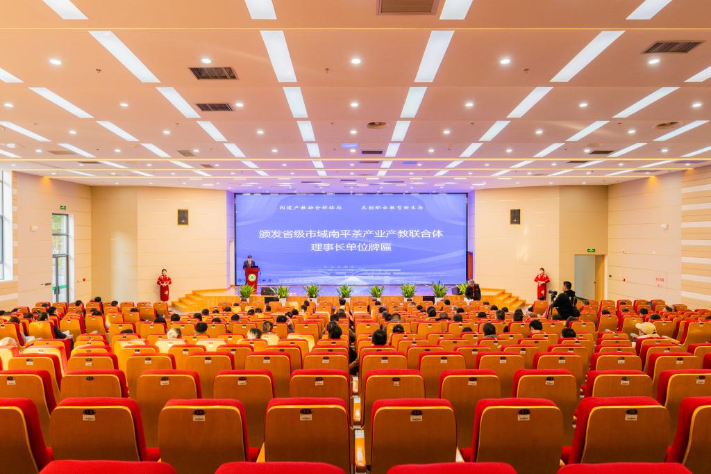 20241226_205013_016.jpg 20241226_205013_016.jpg