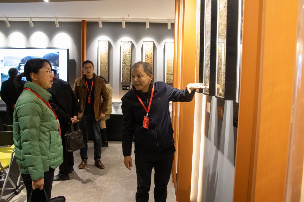 20241226_205013_028.jpg 20241226_205013_028.jpg