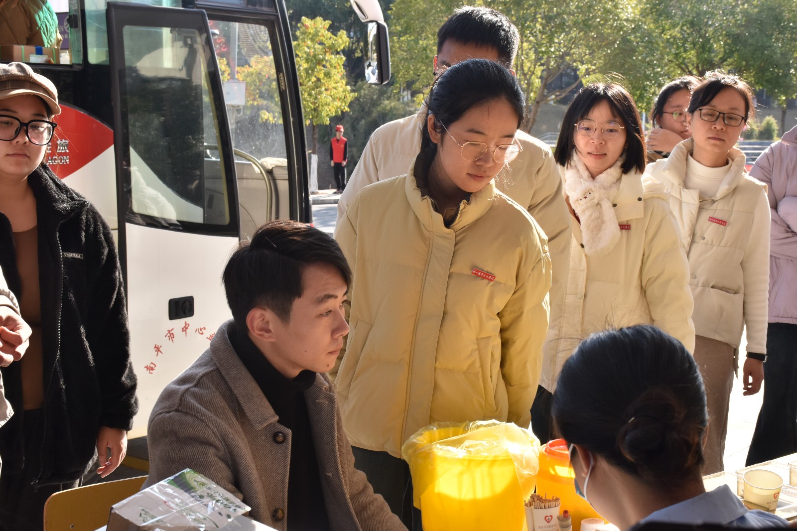 DSC_1585.JPG DSC_1585.JPG