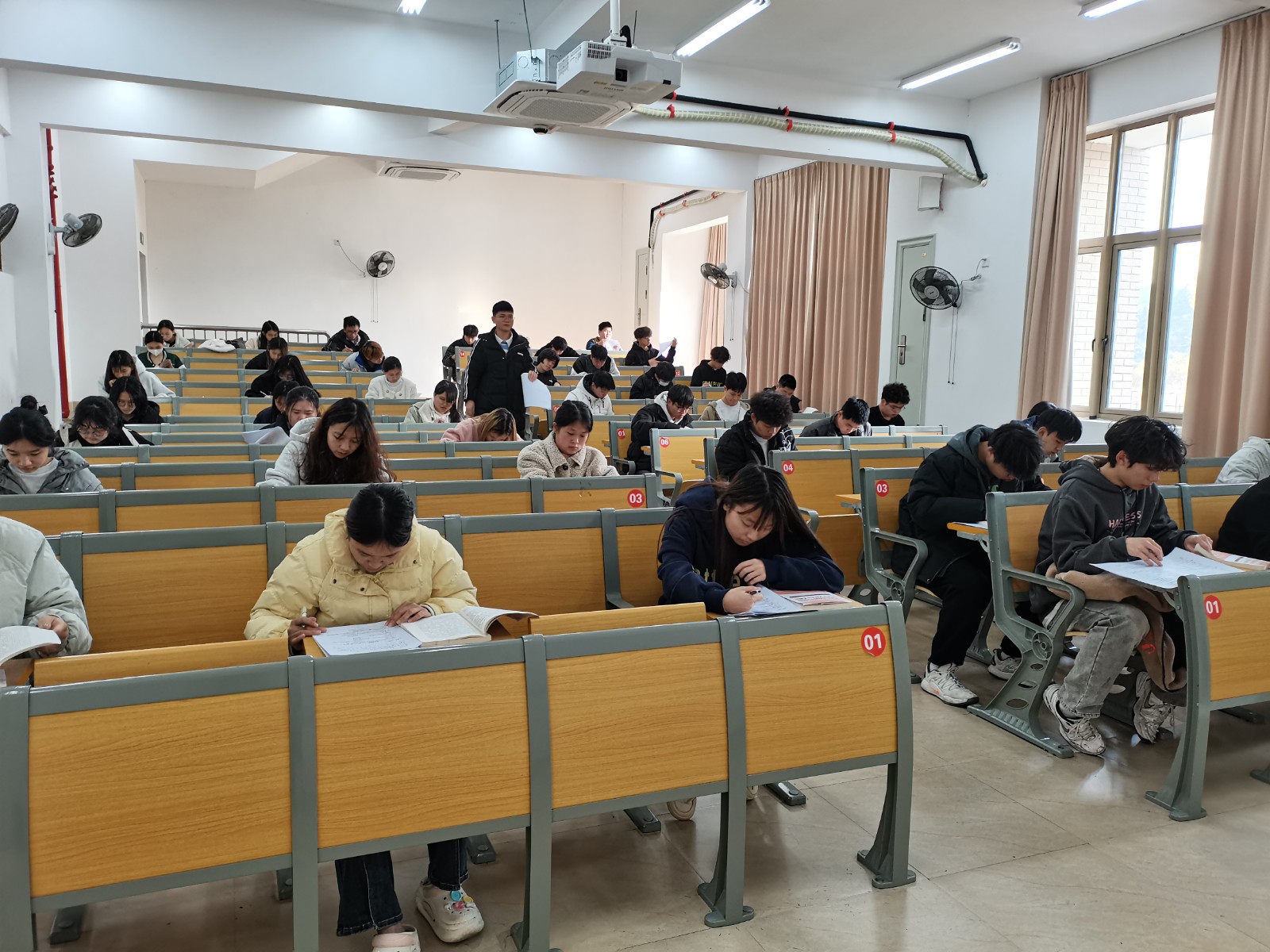 1dac162b4efa729392ee99b48a2003a.jpg 1dac162b4efa729392ee99b48a2003a.jpg