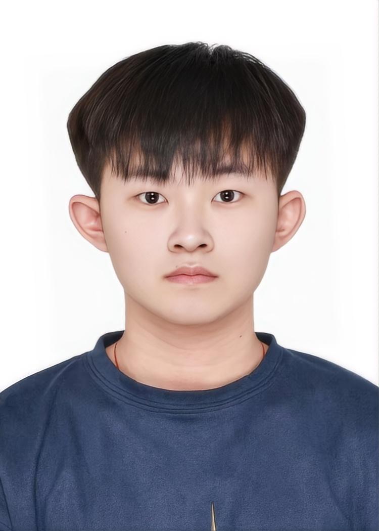 杨佳鑫证件照.jpg 杨佳鑫证件照.jpg