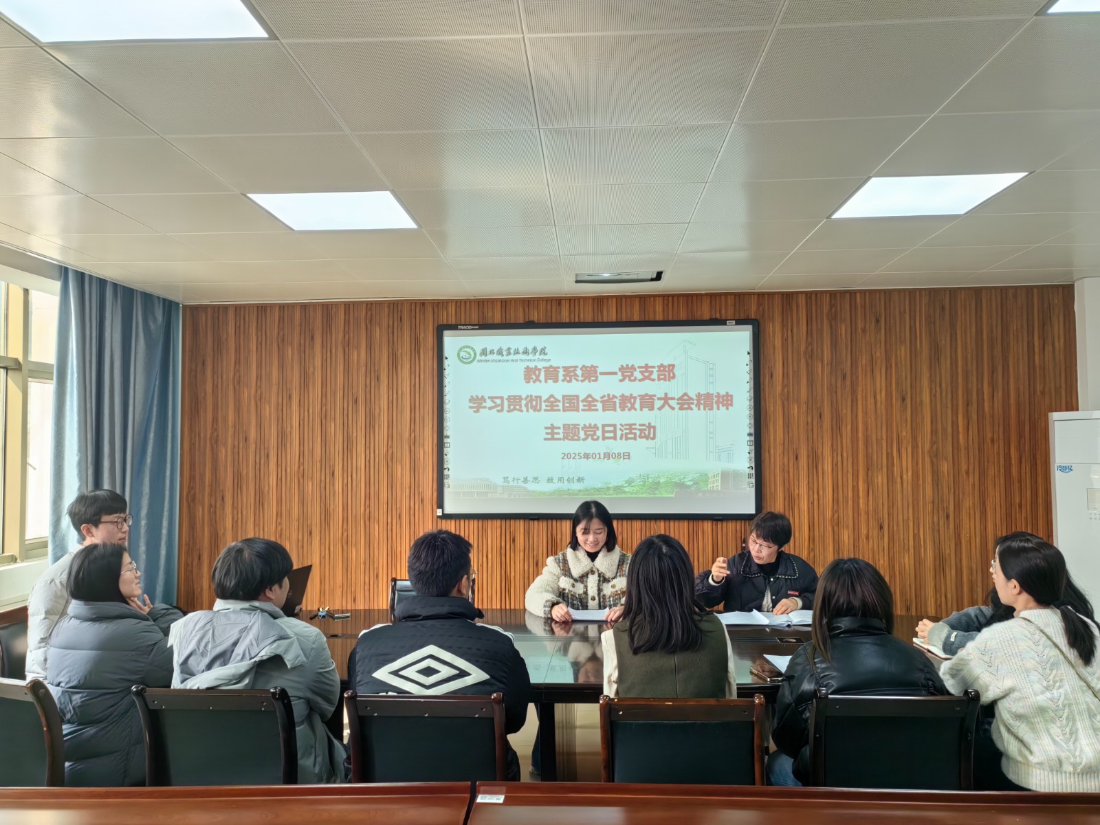 03e7dd2c8a0a46deb7f23001a6ac6ed.jpg 03e7dd2c8a0a46deb7f23001a6ac6ed.jpg