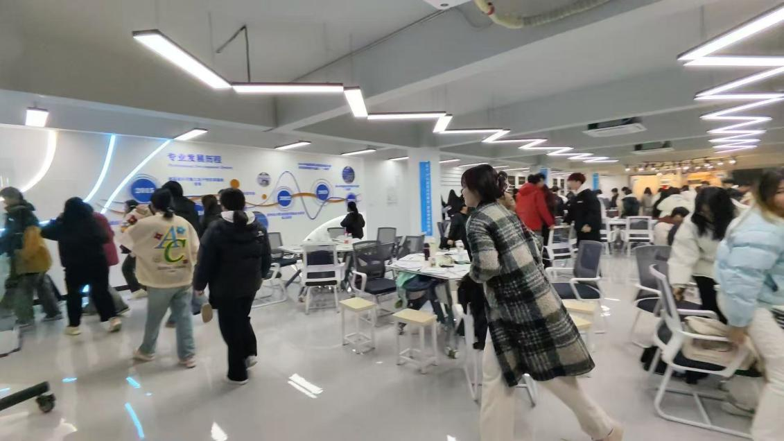 图片4.png 图片4.png