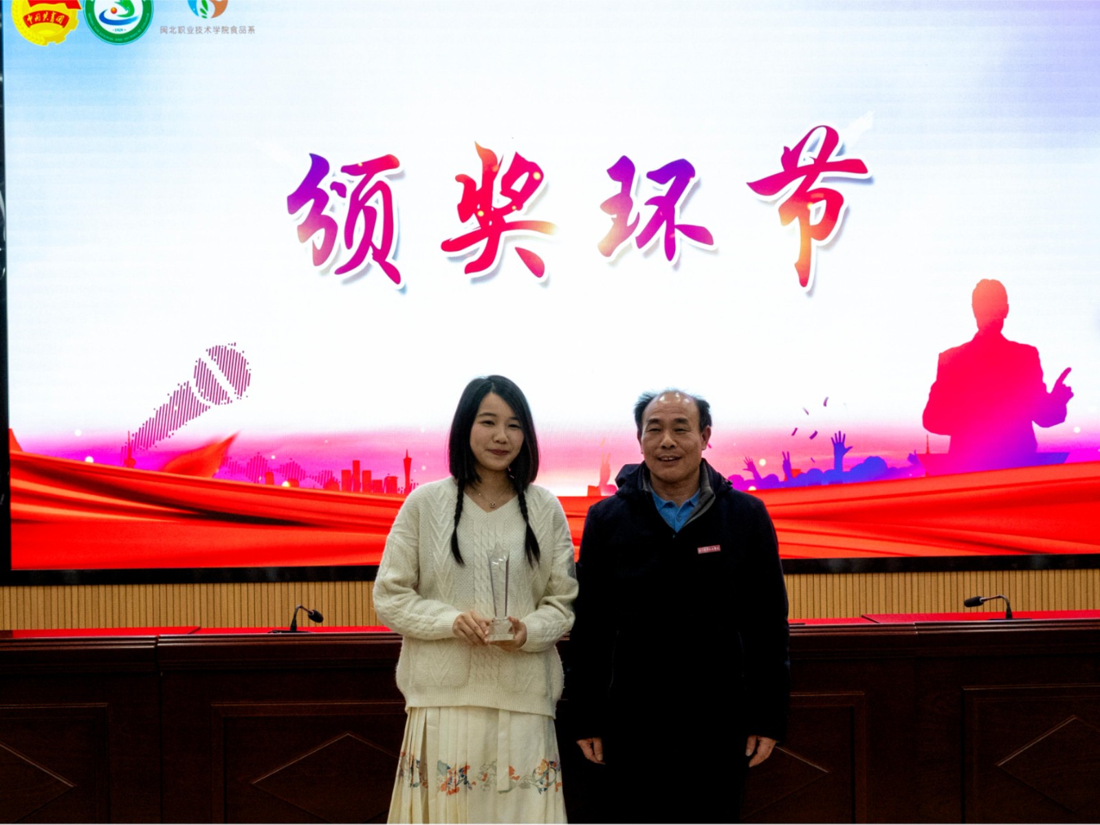 DSC_0050.jpg DSC_0050.jpg