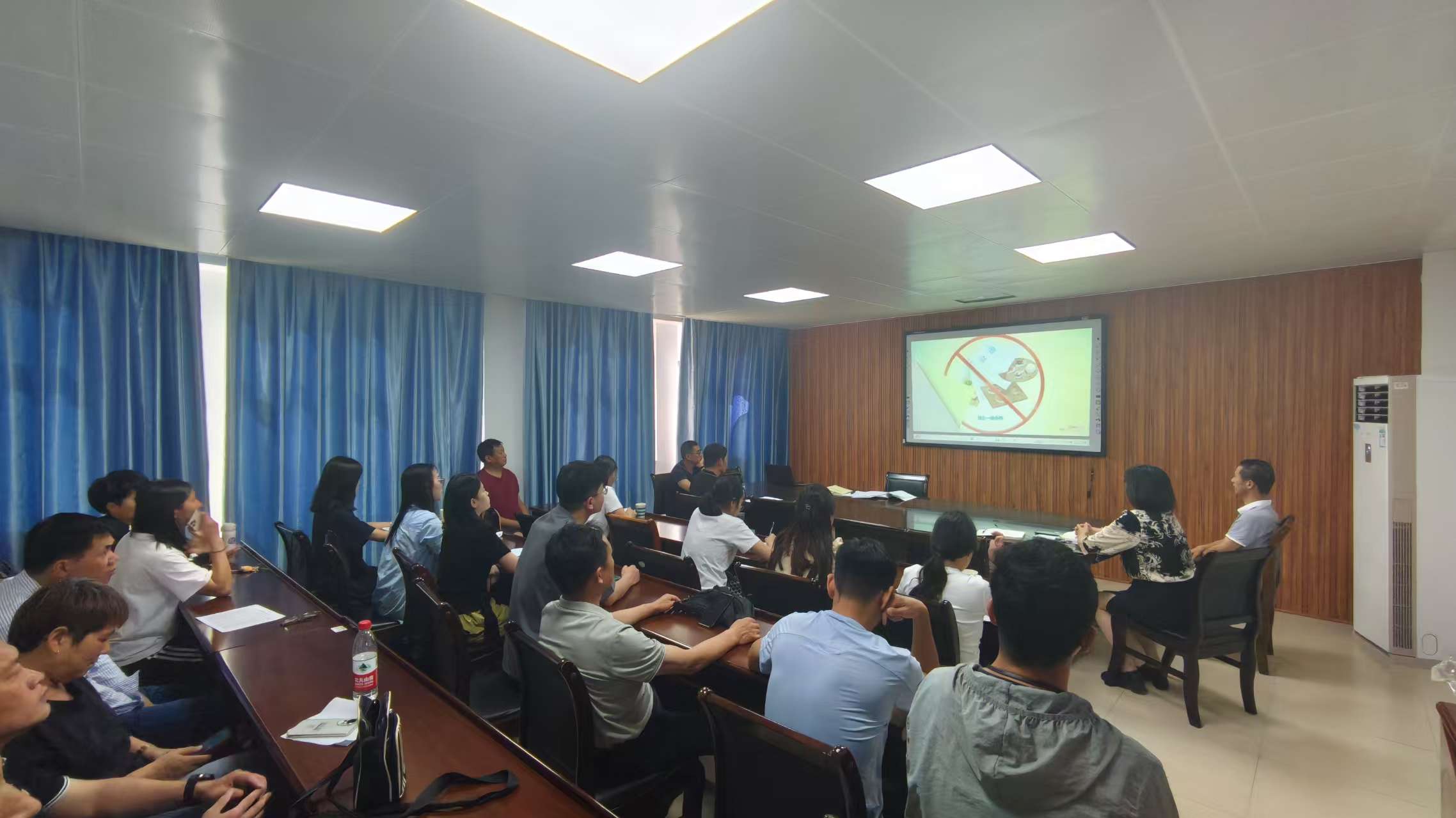 微信图片_20250514174319.jpg 微信图片_20250514174319.jpg