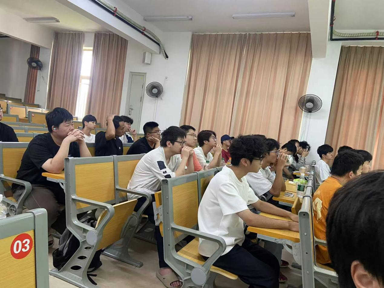 图片4.jpg 图片4.jpg