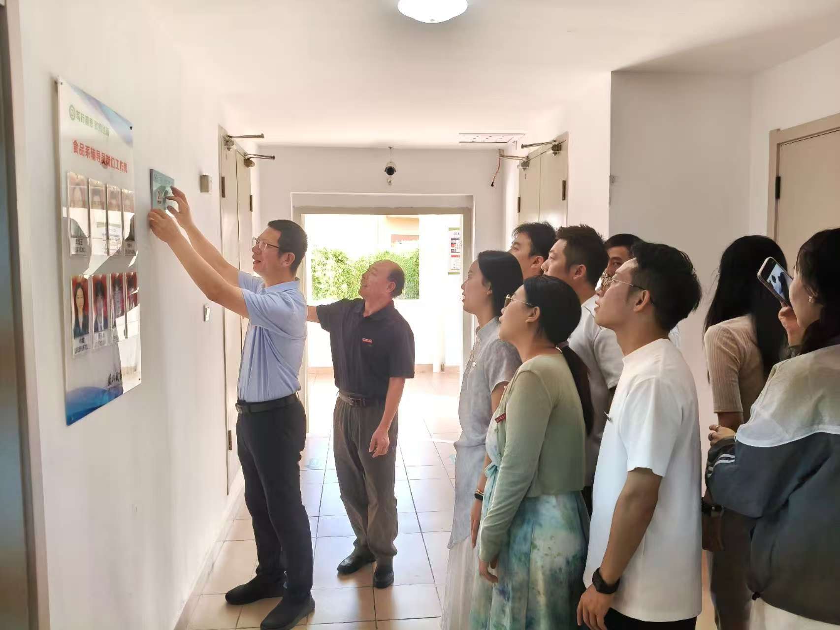 e278954d6c70669eb04f5b41cd15250.jpg e278954d6c70669eb04f5b41cd15250.jpg