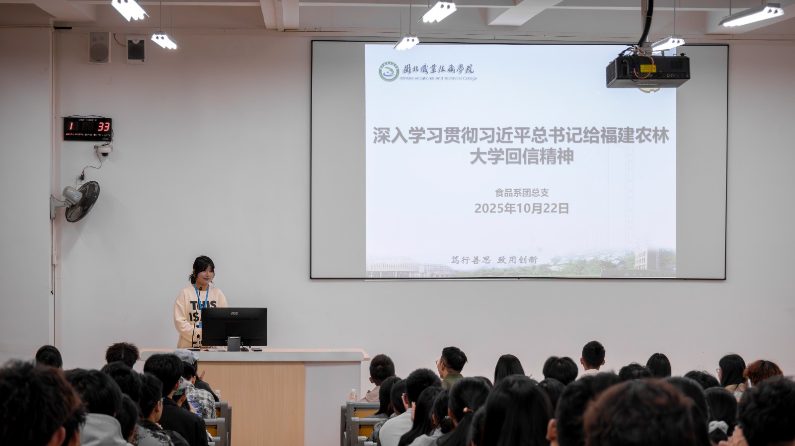 DSC_7160-已增强-降噪.jpg DSC_7160-已增强-降噪.jpg